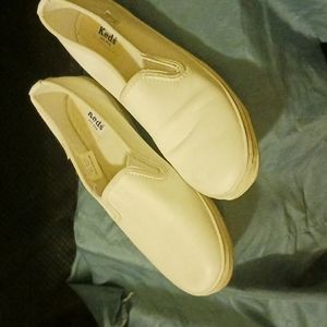 Keds white leather size 5 like new